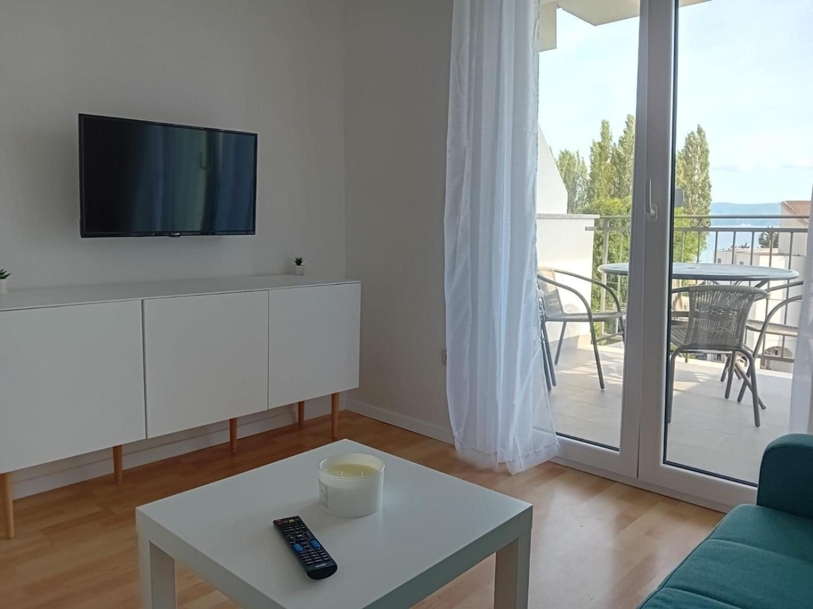 Apartments And Rooms Nikola Omiš Exterior foto